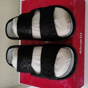 Allegria Sandals size 9.5/10